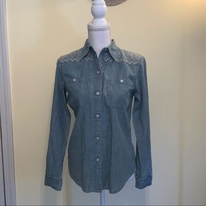 Chaps Chambray Button Down Shirt Embroidered Yoke Western Style Size Small
